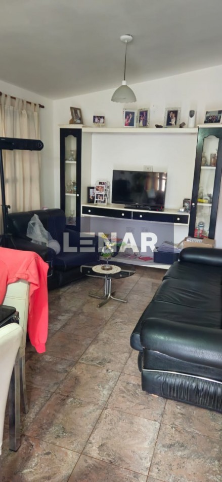 SE VENDE CASA B° SARGENTO CABRAL