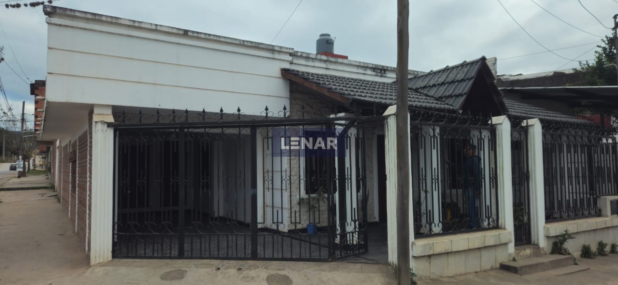 SE VENDE CASA B° SARGENTO CABRAL