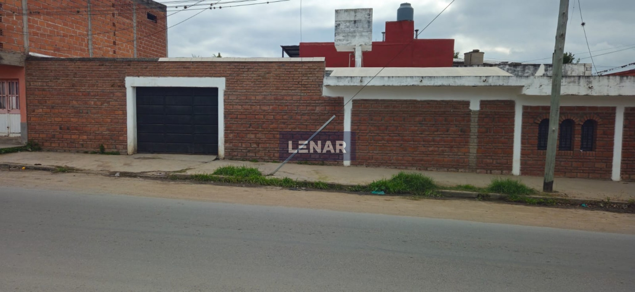 SE VENDE CASA B° SARGENTO CABRAL