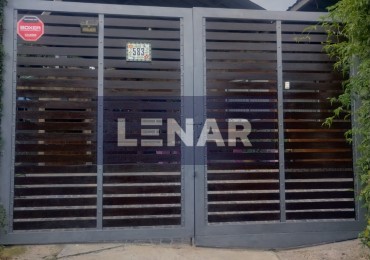 SE VENDE CASA EN LOS PERALES